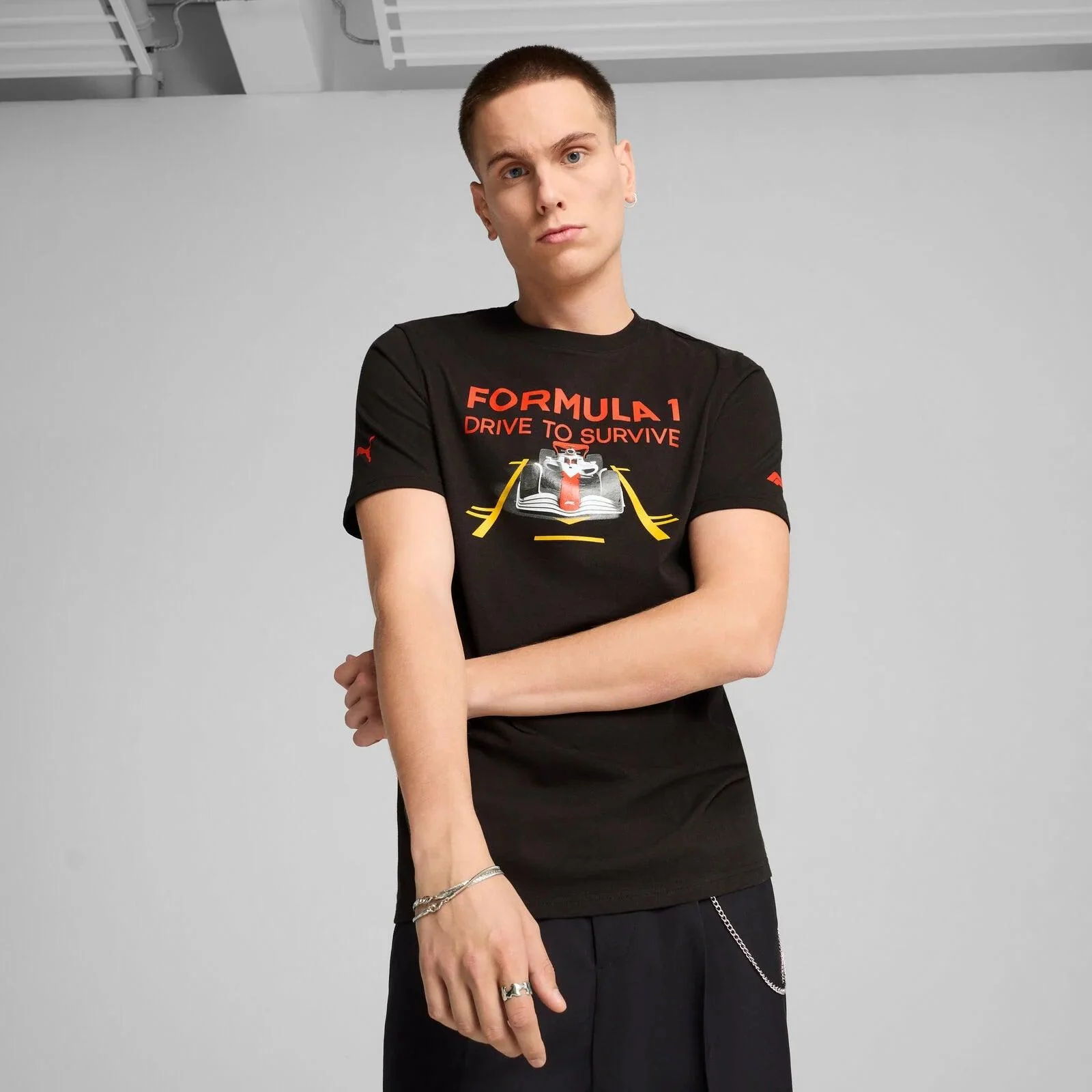 F1 Collection PUMA F1® Drive to survive Relaxed Graphic T-shirt - Black - Image 3