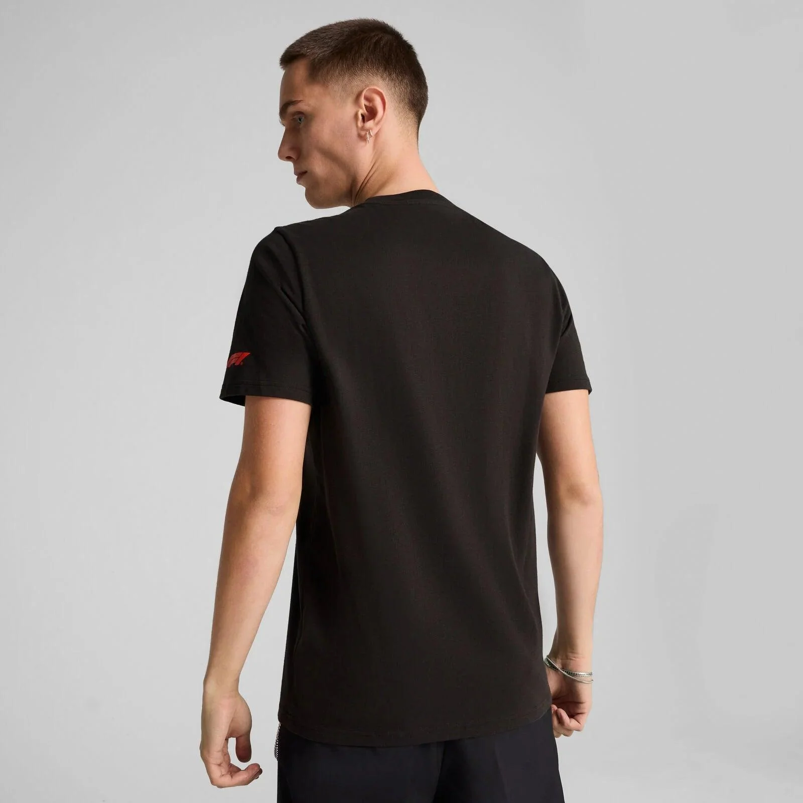 F1 Collection PUMA F1® Drive to survive Relaxed Graphic T-shirt - Black - Image 4