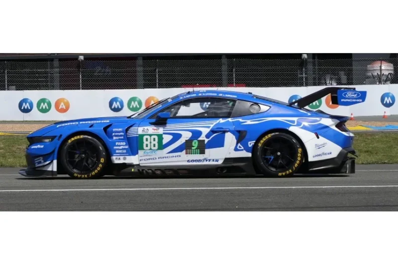 Ford Mustang LMGT3 No.88 PROTON COMPETITION Le Mans 24H 2026 - Spark Model Car