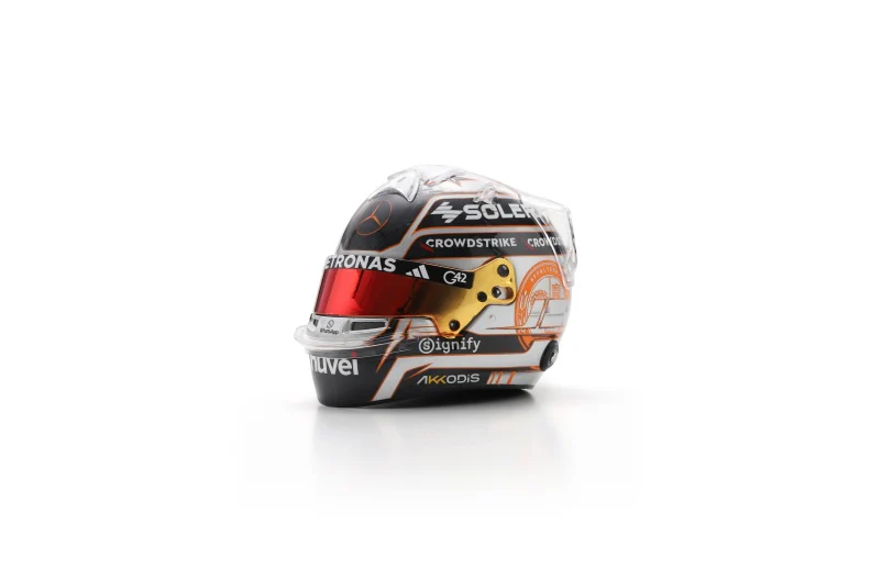 Kimi Antonelli Helmet British GP 2025 - Mercedes-AMG PETRONAS F1 Team - Spark 1:5 Helmet - Image 3