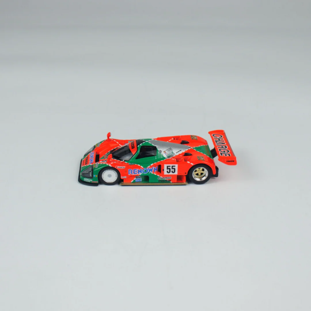 Kyosho 1:64 Mazda 787B (NO.55) Diecast Car Model With Book (Simplified Chinese) - Image 17