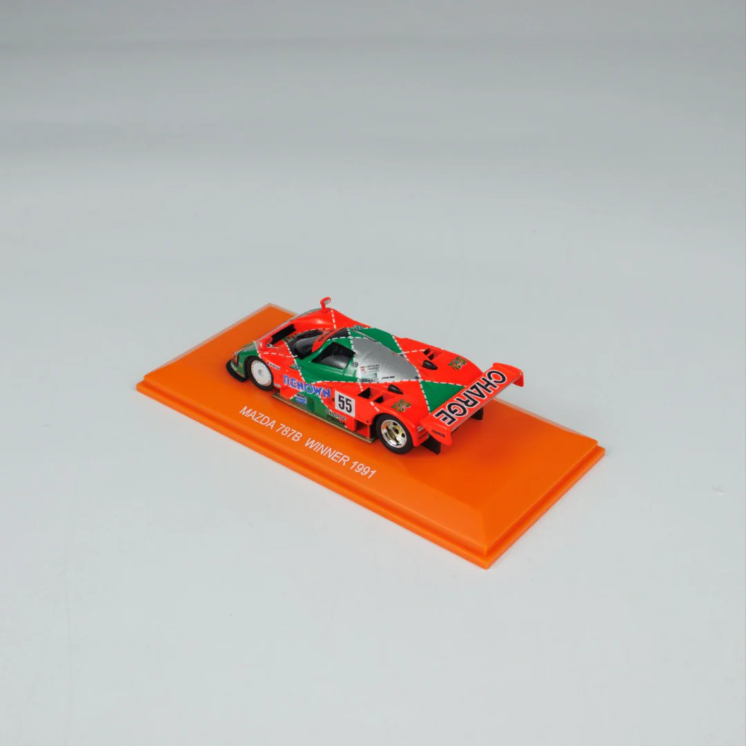 Kyosho 1:64 Mazda 787B (NO.55) Diecast Car Model With Book (Simplified Chinese) - Image 7