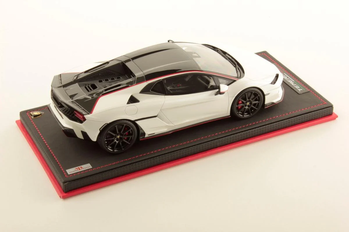 Lamborghini Temerario Alleggerita Package Balloon White - 1:18 MR Collection - Image 3