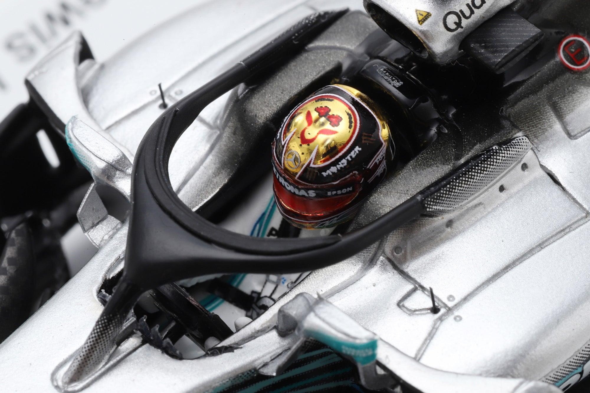 Lewis Hamilton  Abu Dhabi GP 2018 FP1 Mercedes F1 W09 Car No:1 Model Car - Spark Model - Image 2