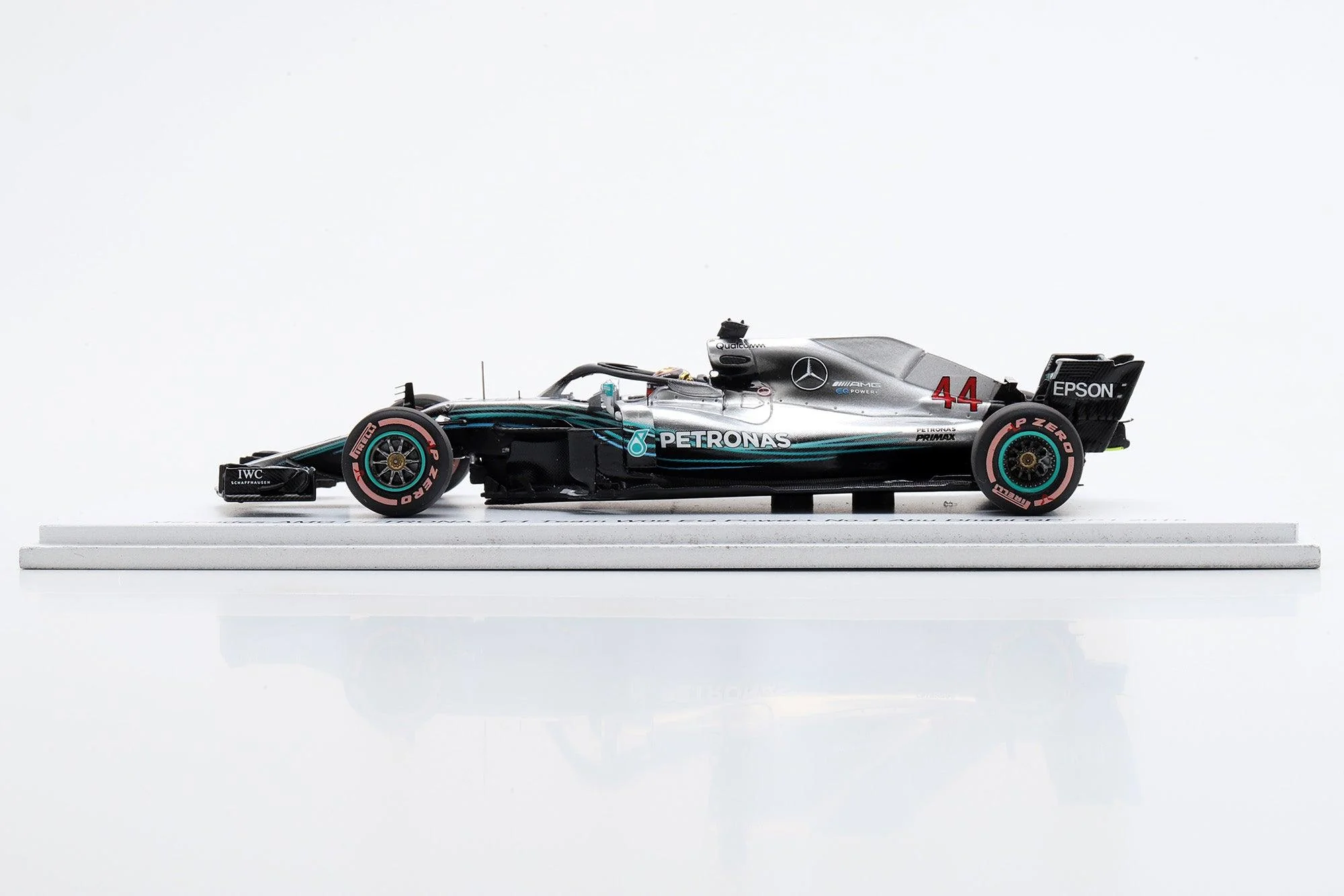 Lewis Hamilton  Abu Dhabi GP 2018 FP1 Mercedes F1 W09 Car No:1 Model Car - Spark Model - Image 4