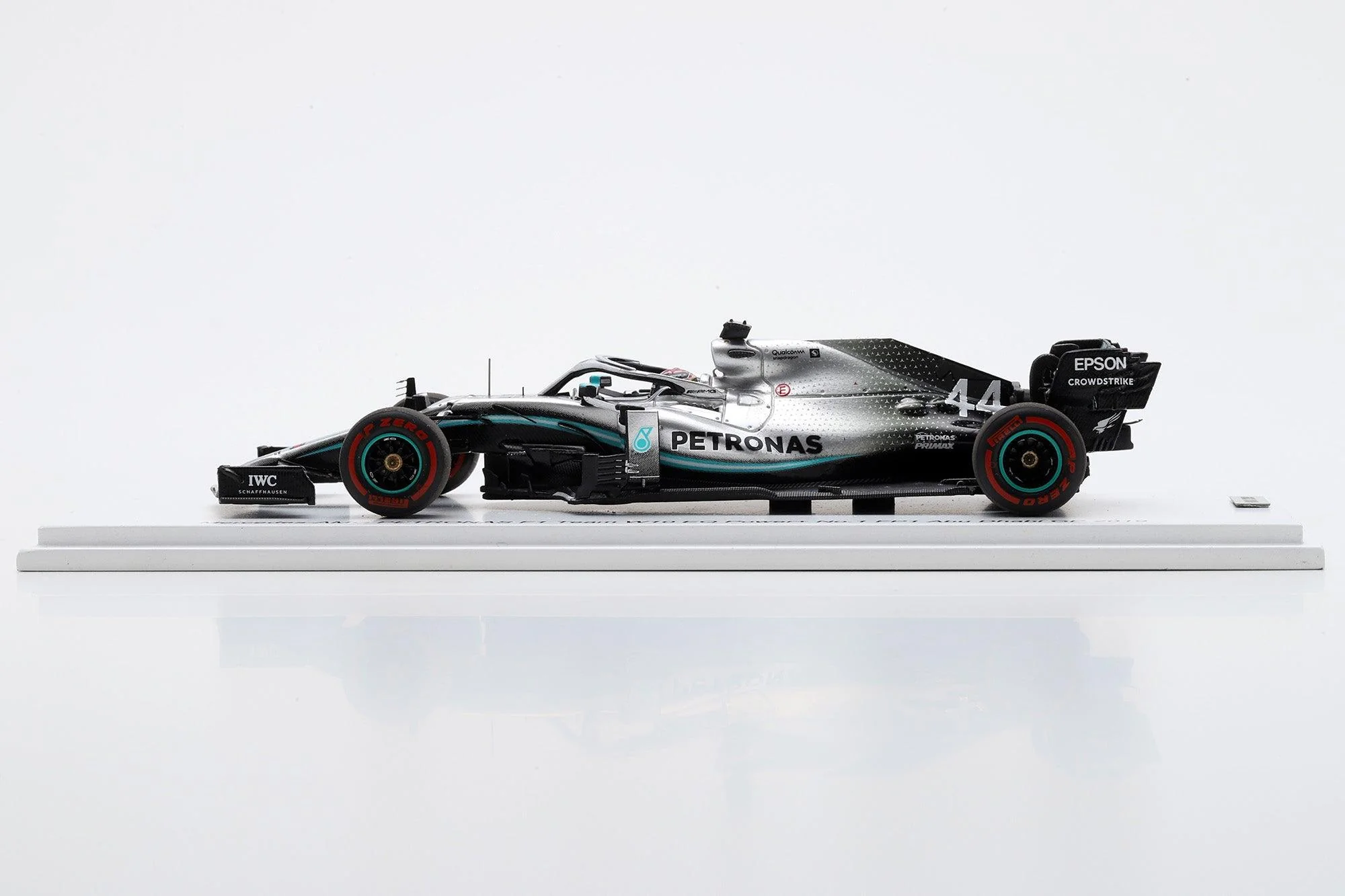 Lewis Hamilton  Abu Dhabi GP 2019 FP1 Mercedes F1 W10 Car No.1 Model Car - Spark Model - Image 2