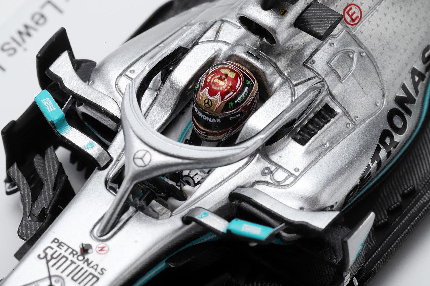 Lewis Hamilton  Abu Dhabi GP 2019 FP1 Mercedes F1 W10 Car No.1 Model Car - Spark Model - Image 4