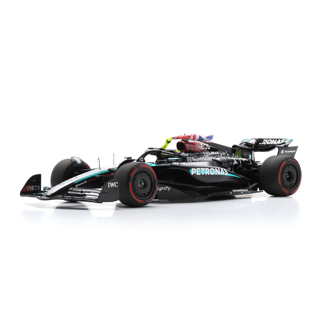 Lewis Hamilton British GP 2024 Mercedes F1 W15 (With British Flag) Model Car - Spark Model - Image 7