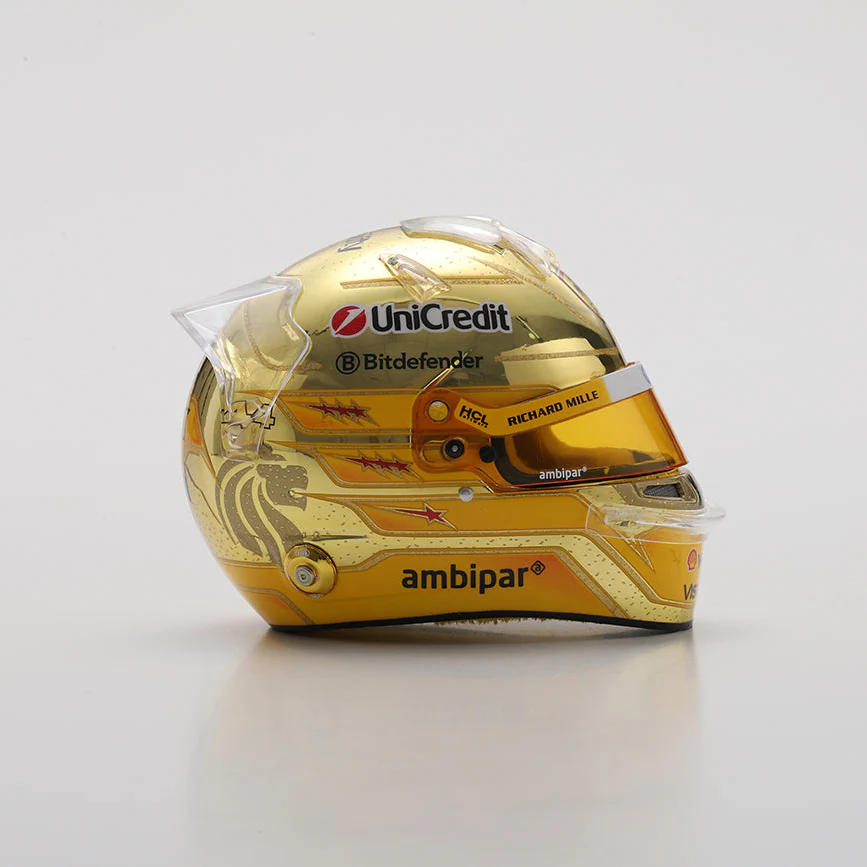 Lewis Hamilton Helmet Singapore GP 2025 Scuderia Ferrari F1 Helmet - Looksmart 1:5 Helmet - Image 5