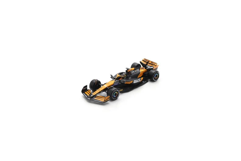 McLaren MCL38 - Lando Norris & Osacar Piastri - 2024 F1 Season Model Car Scale 1:64 Sparky - Image 6