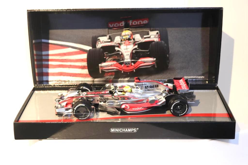 Lewis Hamilton 2008 F1 Model Car World Champion Brazilian GP - McLaren MP4/23 - 1/43 & 1/18  Minichamps - Image 4