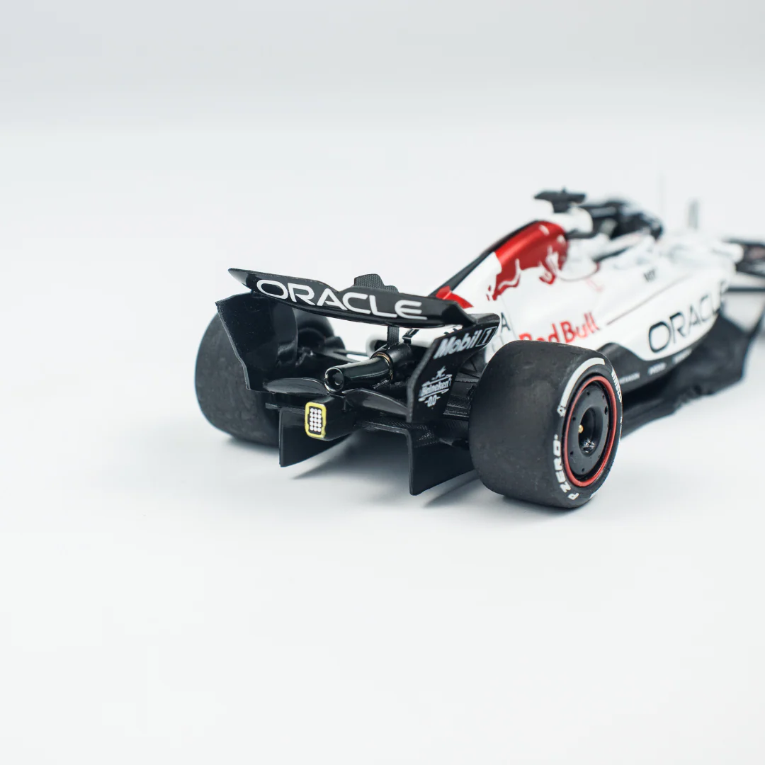 Max Verstappen | Red Bull RB21 Japan GP 2025 Winner Special Livery Limited Edition | 1:43 Minichamps Model Car - Image 6