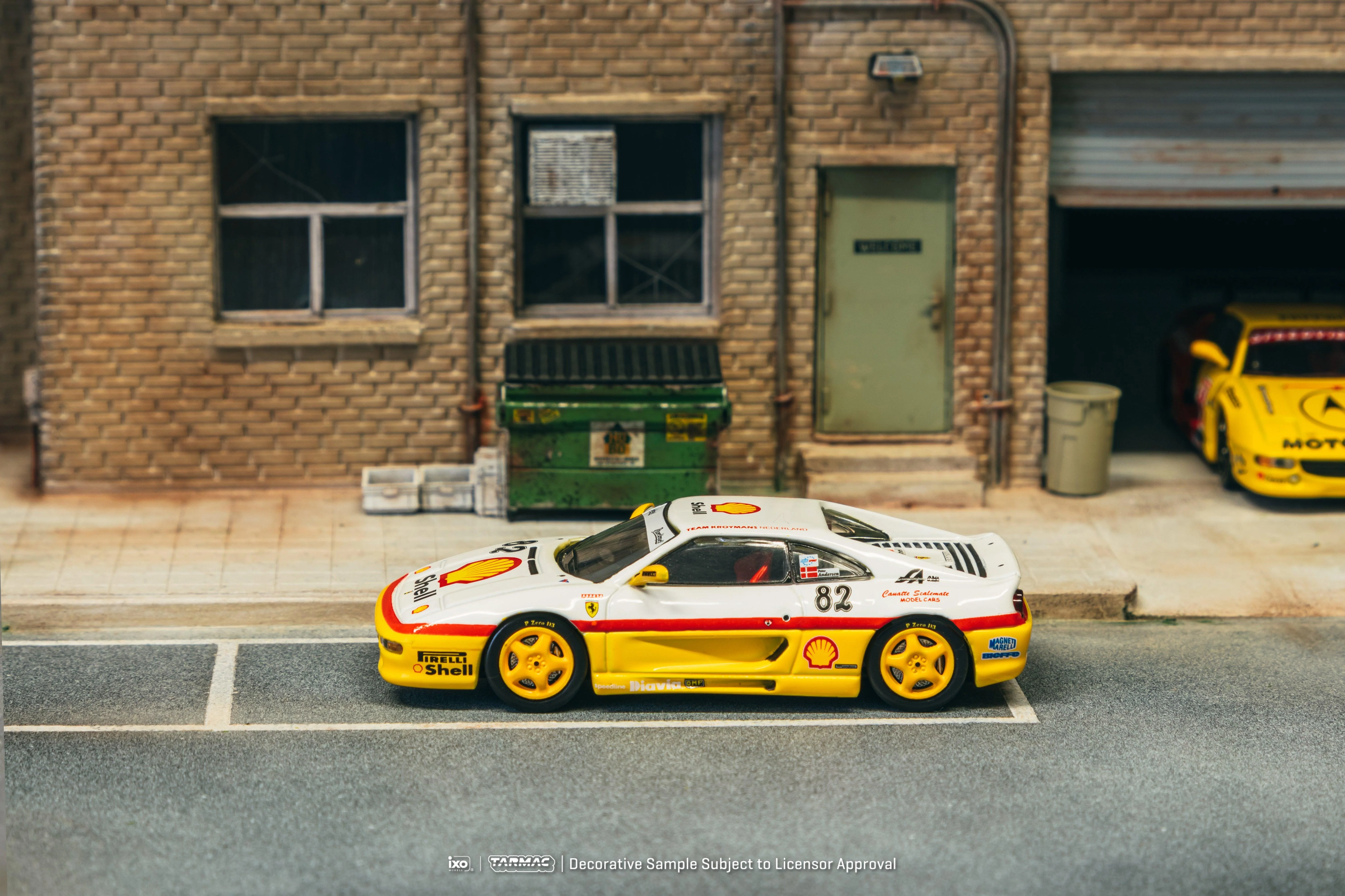 Scale 1:64 - Ferrari F355 Challenge 1999 Model Car - Tarmac Works - Image 3