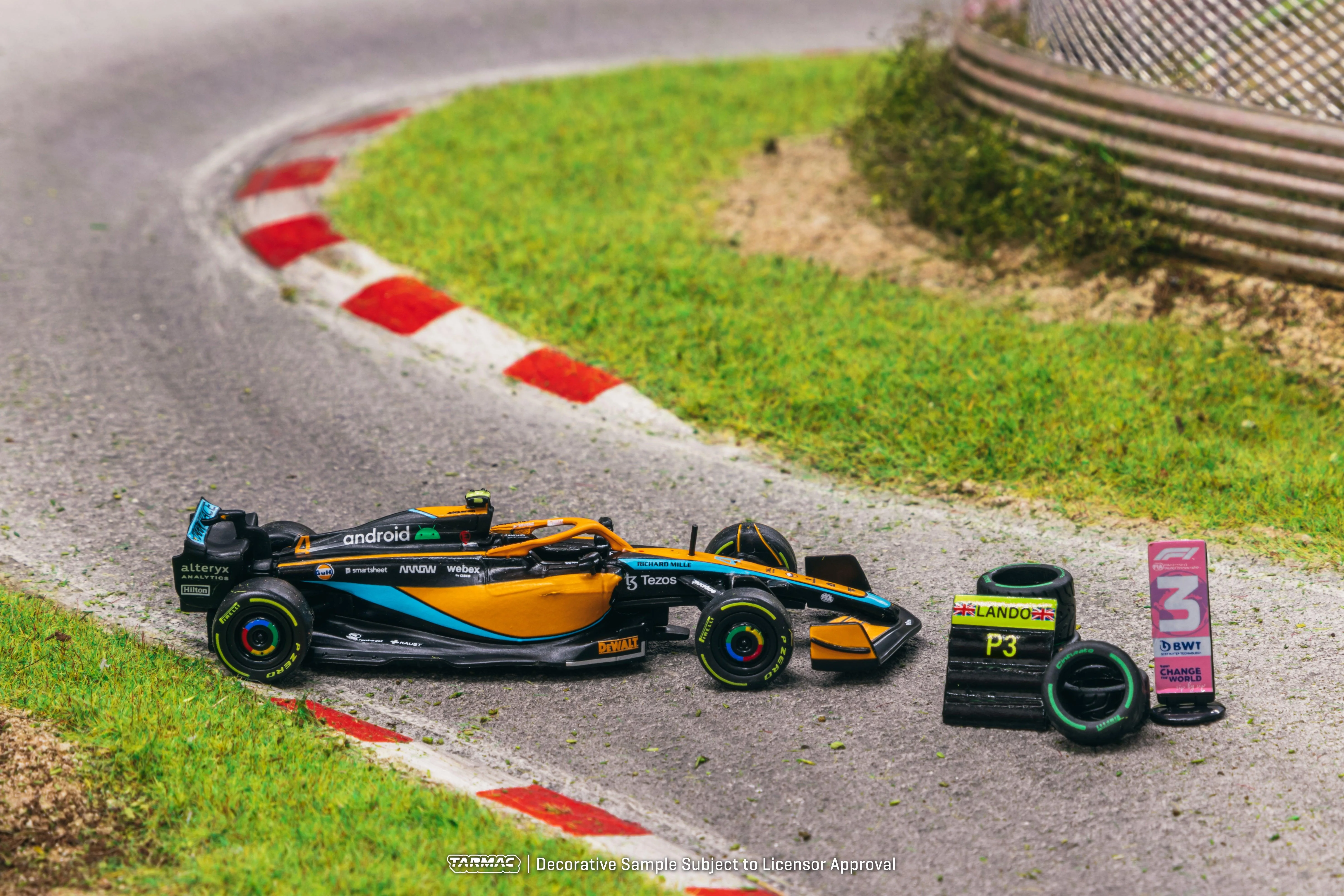 Scale 1/64 - McLaren MCL36 Emilia Romagna Grand Prix 2022 Lando Norris - Tarmac Works - Image 3