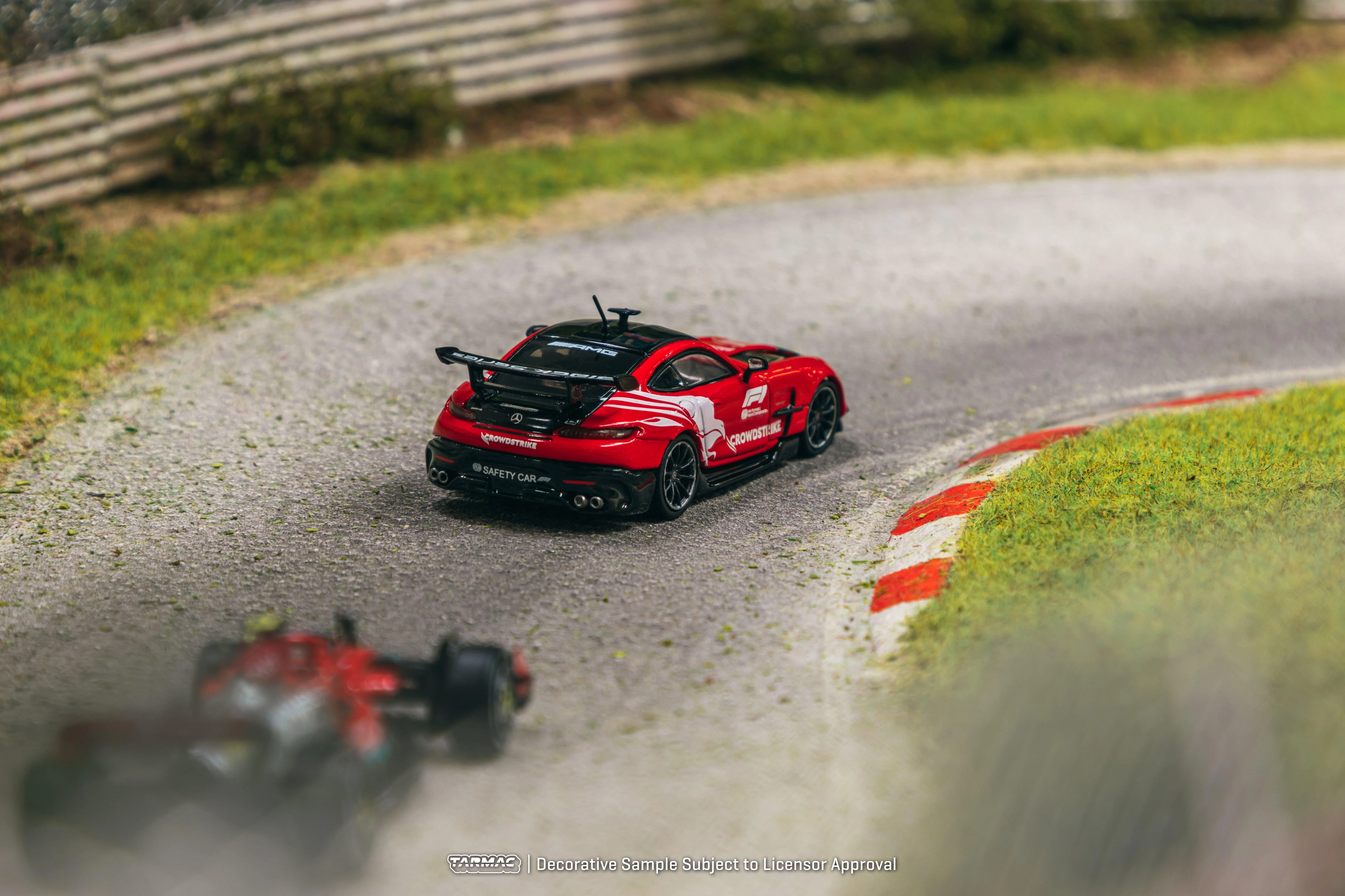Scale 1:64 - Mercedes-Benz AMG GT Black Series Safety Car - Tarmac Works - Image 5